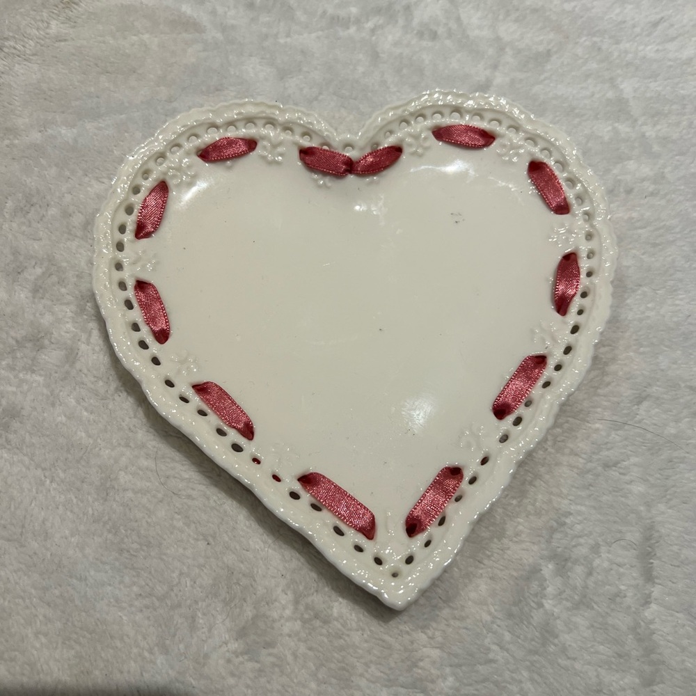 Vintage heart shaped dish